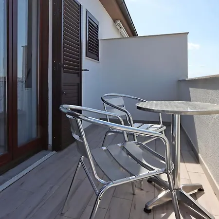Penzion And With Parking Space Selce, Crikvenica - 2362 Selce