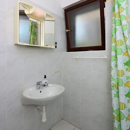 And With Parking Space Selce, Crikvenica - 2362 بيت ضيافة سيلتسي
