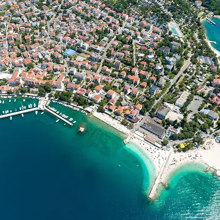 Pensión And With Parking Space Selce, Crikvenica - 2362 Selce