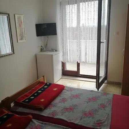 Penzion And With Parking Space Selce, Crikvenica - 2362 Selce