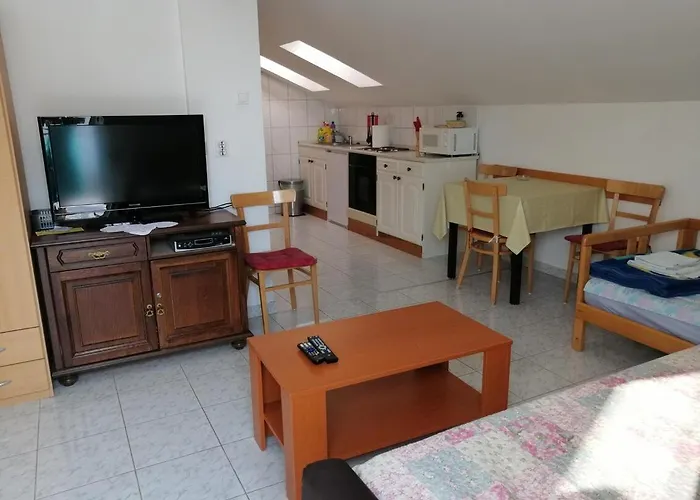 And With Parking Space Selce, Crikvenica - 2362 Pensionat